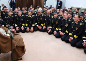 ايران.. خامنئي يوجه برفع الجهوزية وتعزيز القدرات القتالية