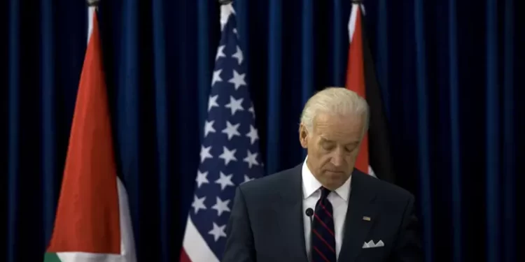 يديعوت أحرونوت,,, بايدن قد يدعو إلى إقامة دولة فلسطينية “قبل انتهاء ولايته”