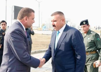 وزير الداخلية يصل الى ذي قار