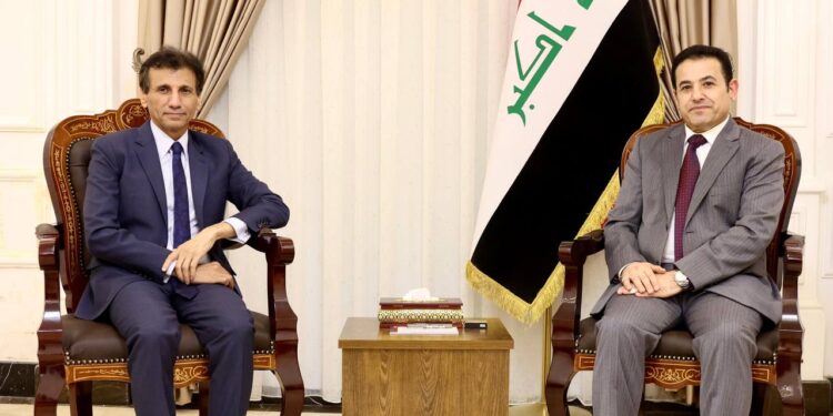 الأعرجي يستقبل ممثل الأمين العام للأمم المتحدة في العراق