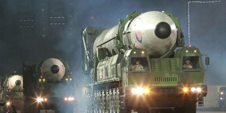 كوريا الشمالية.. امريكا تخلق جواً من المواجهة النووية