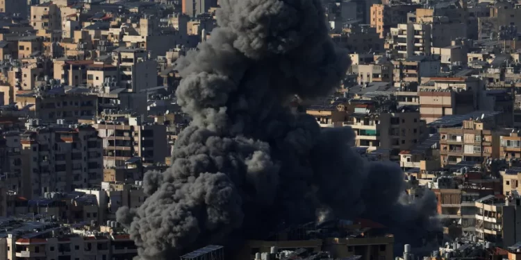 لبنان.. مقتل جندي لبناني وإصابة 18 في ضربة إسرائيلية