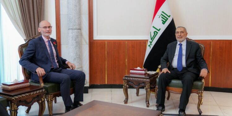 المشهداني يلتقي السفير البريطاني