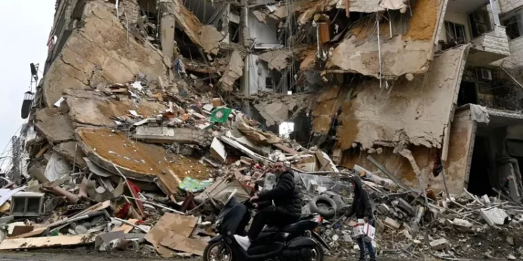 تفاؤل مشوب بالحذر بشأن “اتفاق ثلاثي المراحل” محتمل بين إسرائيل ولبنان