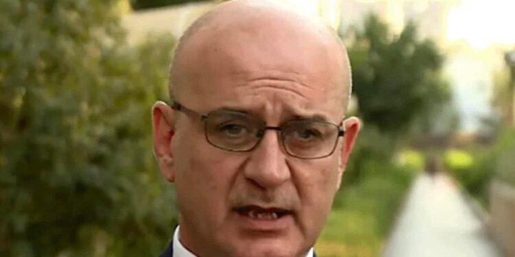 مصطفى كاكا رضا يؤدي اليمين الدستوري وزيرًا للبيئة