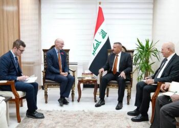 وزير الداخلية يلتقي السفير البريطاني