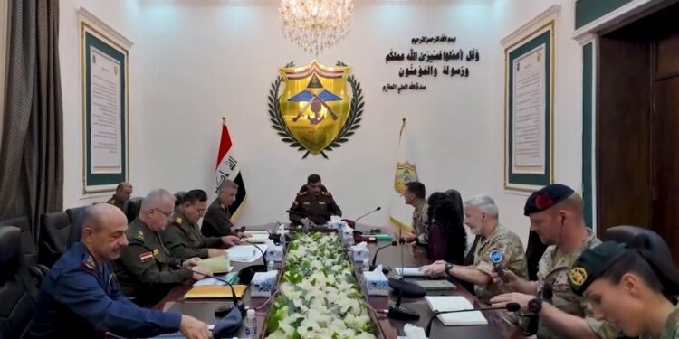 العراق وحلف الناتو يناقشان التعاون المتبادل لترسيخ دعائم المنظومة الامنية