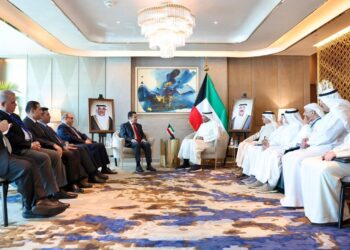 الأعرجي يلتقي وزير الخارجية الكويتي