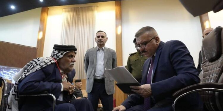 وزير الداخلية يؤكد اهمية الإهتمام بالحالات الإنسانية