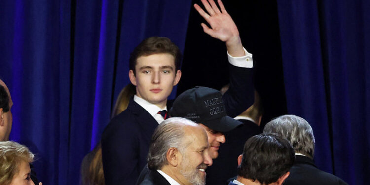 كيف ساهم “بارون ترامب” في عودة والده إلى البيت الأبيض؟