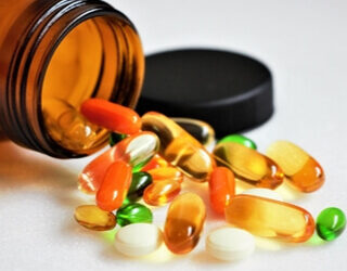 مكملات غذائية تقـــلل من الاصابة ببعض انواع السرطان