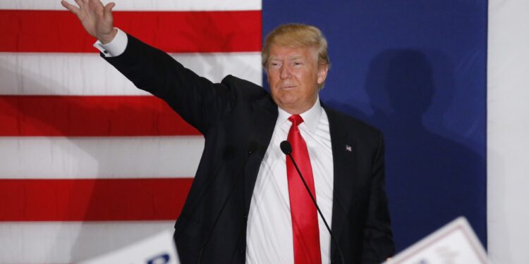 الكشف عن نوايا ترامب ضد المثليين والمهاجرين