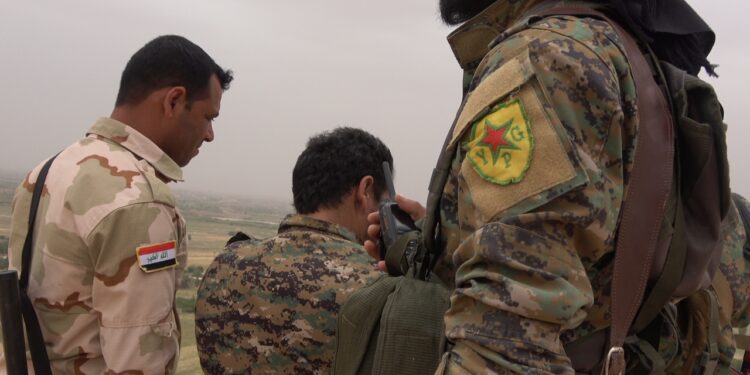 الجيش العراقي يشكل (غرفة عمليات مشتركة) مع قوات قسد في سوريا