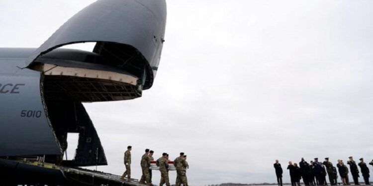 امريكا تتهم رجلين “على صلة بإيران” بقتل 3 عسكريين أميركيين في الأردن