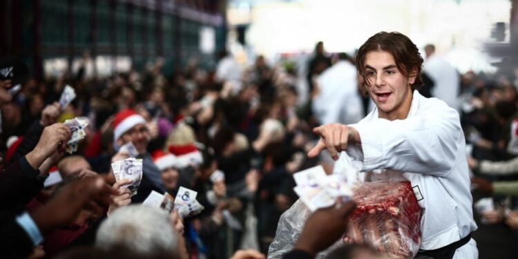 لندن.. مزاد اللحوم ينتعـــش بعيد الميلاد