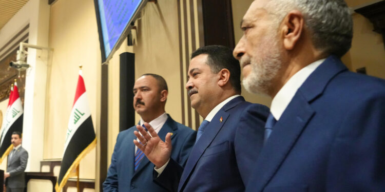 الإطار يعلن إلغــــاء فكرة التغيير الوزاري ,,, بعد “الجلسة السرية”