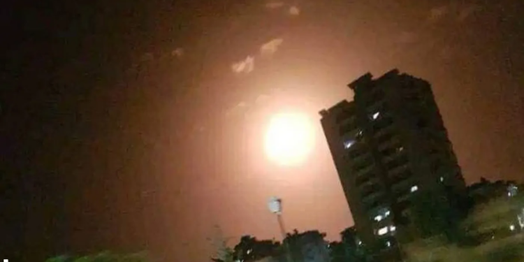 غارات إسرائيل تدمـــر مركز البحوث العلمية في دمشق