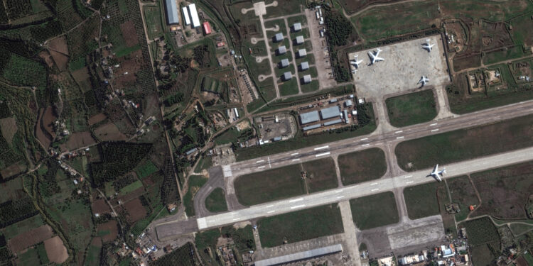 روسيا تبدأ بسحب قواتها من سوريا