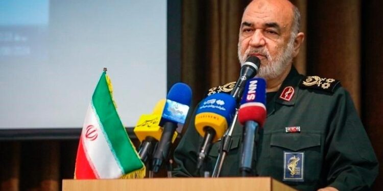 قائد الحرس الثوري الإيراني.. الأحداث في سوريا درس مرير