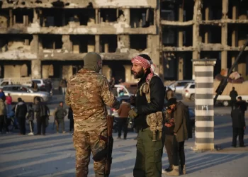 طهران على “تواصــــل مباشر” مع قيادات في المعارضة السورية