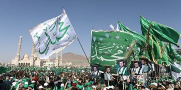 هل حان الوقت لدفع قادة الحوثيين للحاق بـ “بشار الأسد”؟