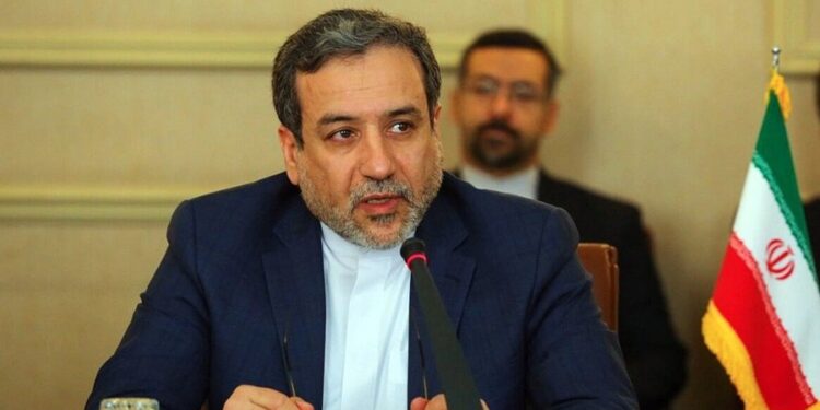 وزير الخارجية الإيراني يزور العراق للتباحث بشأن الاحداث في سوريا