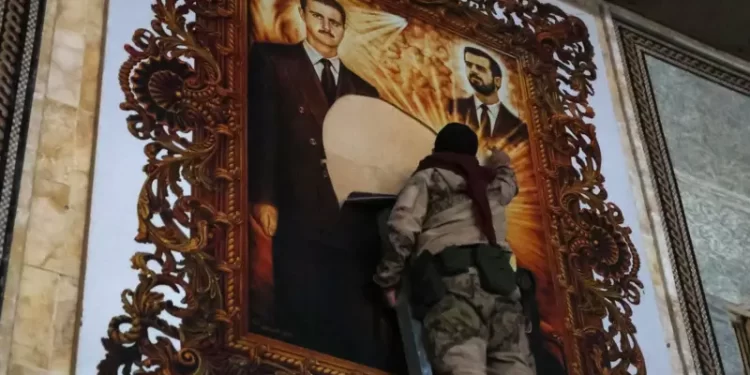 المعارضة السورية تسيطر على دمشق والأسد غادر إلى وجهة غير معلومة