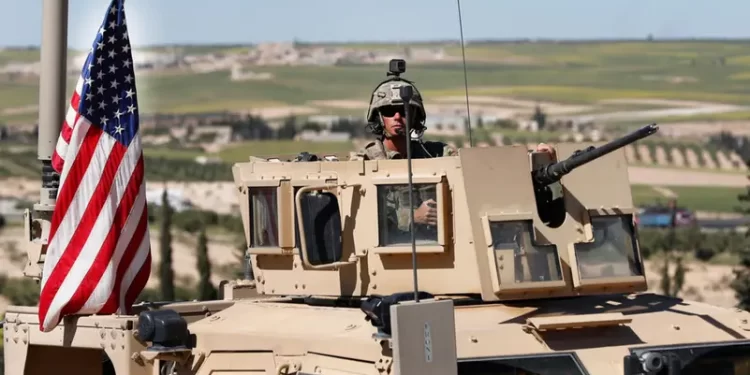 أكبر قافلة للتحالف الدولي تدخل سوريا ,,, آتية من العراق