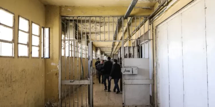 السجون التي جسدت آلة القمع والرعب في سوريا