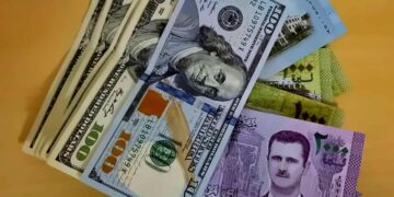 ارتفاع الليرة السورية أمام الدولار الأمريكي