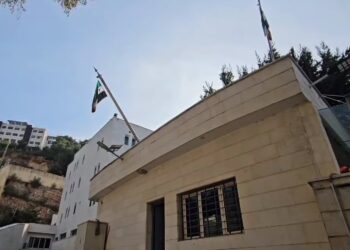 السفارة السورية في لبنان تعلّق “العمل القنصلي” ,,, “الى إشعار آخر”