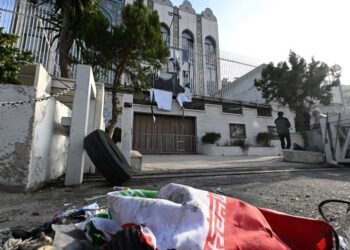 سوريا.. سلاح “هيئة تحرير الشام” تحمي سفارة إيران بــ”حراسة مشددة”