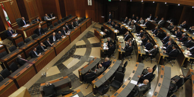 لبنان.. البرلمان يبدأ جلسته المخصصة لانتخــــاب رئيسا للبلاد