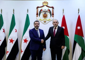 وفد سوري برئاسة الشيباني يصل إلى الأردن