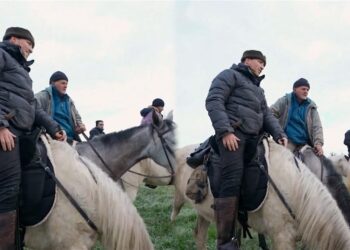 حجاج إسبان قرروا السير بخيولهم إلى مكة للحج على طريقة الأندلسيين ,,, يثيرون الدهشة