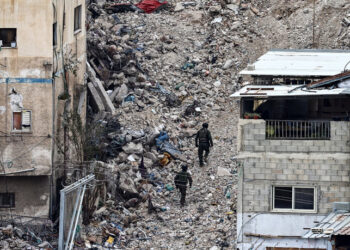 إسرائيل تعلن إخلاء 3 مخيمات من 40 ألف فلسطيني