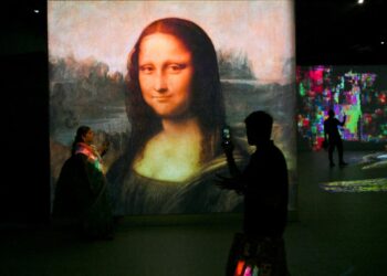 “الموناليزا”… تحفة البشرية الخالدة تغير عنوانها