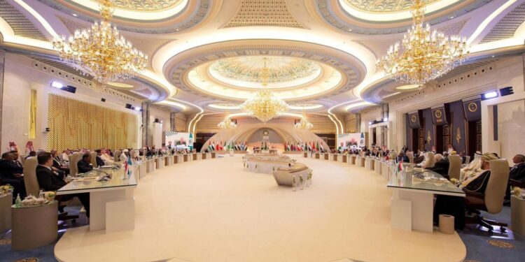 قمة عربية طارئة بالقاهرة حول فلسطين