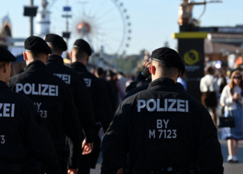 ألمانيا.. حادث دهس يسبب إصابات عديدة واعتقال السائق
