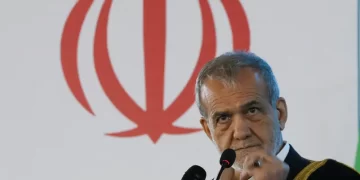 الرئيس الإيراني.. إذا كان ترامب صادقاً لماذا العقوبات؟