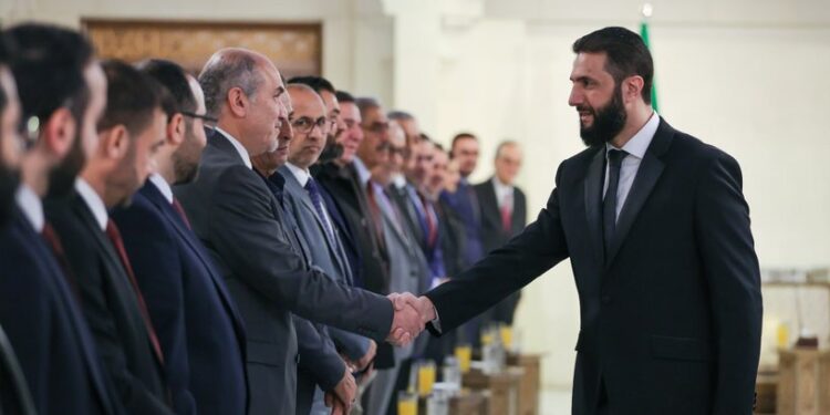 إعلان موعد انطلاق مؤتمر “الحوار الوطني السوري”