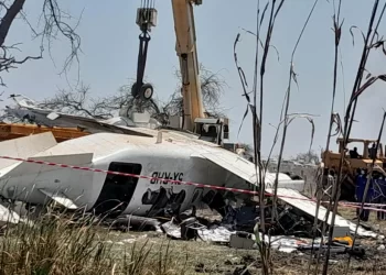 السودان.. مقتل أكثر من 20 إثر سقوط طائرة عسكرية في منطقة سكنية