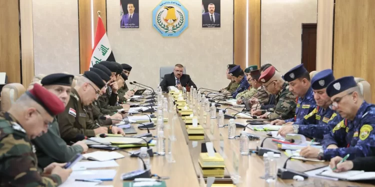 وزير الداخلية يؤكد على أهمية رفـــع مستوى الجاهزية في الوحدات والتشكيلات المهمة