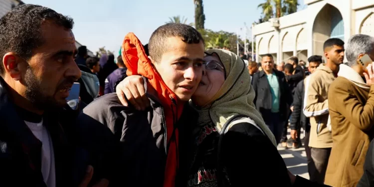 اتفاق للإفراج عن معتقلين فلسطينيين مقــــابل جثث رهائن إسرائيليين