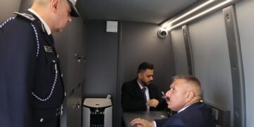 مركبة لفحص متعاطي الكحول والمخدرات ,, لأول مرة في تاريخ الداخلية