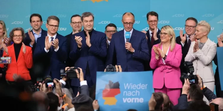 الفائز بانتخابات ألمانيا يتعهد بـ”الاستقلال عن واشنطن” وتعزيز أمن أوروبا