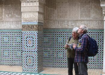 لماذا يفضل المتقاعدون الفرنسيون المغرب كوجهة للإقامة الدائمة؟