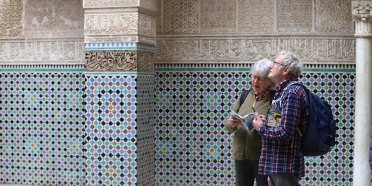 لماذا يفضل المتقاعدون الفرنسيون المغرب كوجهة للإقامة الدائمة؟