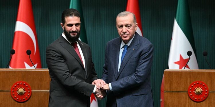 إسرائيل وملفات سوريا الداخلية… حضور بالسلاح والتحريض