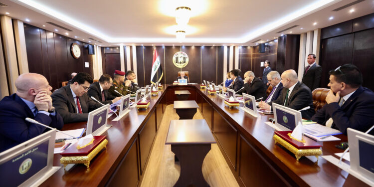 بغداد تطالب امريكا بإعادة النظر بقرار تعليـــق الدعم للمنظمات الدولية العاملة في العراق